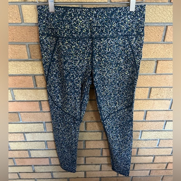 Sweaty Betty Power Leggings in Blue Hexagon 26.5” Size Medium Short - Picture 2 of 6